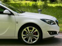USED 2015 15 VAUXHALL INSIGNIA 2.0 SRI NAV CDTI 5d 160 BHP 