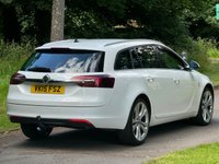 USED 2015 15 VAUXHALL INSIGNIA 2.0 SRI NAV CDTI 5d 160 BHP 