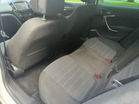 USED 2015 15 VAUXHALL INSIGNIA 2.0 SRI NAV CDTI 5d 160 BHP 