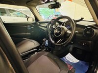 USED 2018 18 MINI HATCH COOPER 1.5 COOPER AUTOMATIC 5 DOOR JCW PACK 134 BHP EURO 6 MASSIVE SPECIFICATION