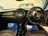 USED 2018 18 MINI HATCH COOPER 1.5 COOPER AUTOMATIC 5 DOOR JCW PACK 134 BHP EURO 6 MASSIVE SPECIFICATION