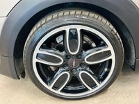 USED 2018 18 MINI HATCH COOPER 1.5 COOPER AUTOMATIC 5 DOOR JCW PACK 134 BHP EURO 6 MASSIVE SPECIFICATION