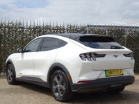 USED 2022 71 FORD MUSTANG MACH-E Extended Range RWD 88kWh 5d 290 BHP 