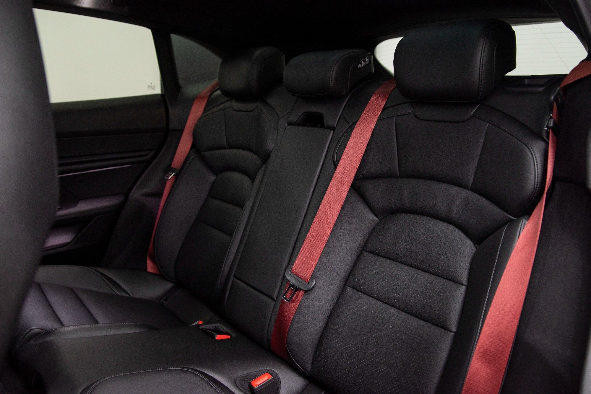 USED 2022 N PORSCHE TAYCAN 4S SPORT TURISMO 