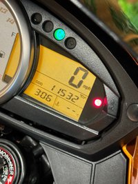 USED 2010 10 KAWASAKI Z750 ZR750 Urban Sports Edition 748cc ZR 750 LAF  Stunning Colour, Great All Rounder, Carbon Aftermarket Exhaust, Bar End Mirrors