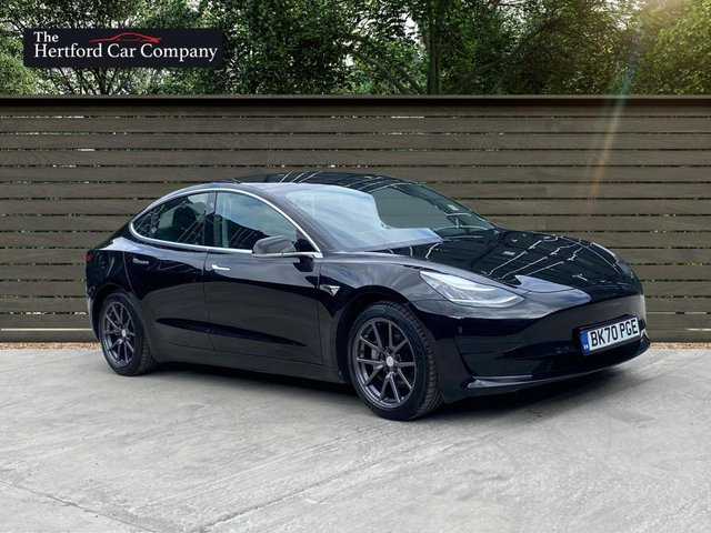 2020 70 Tesla Model 3 STANDARD RANGE PLUS 4d 302 BHP