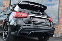 USED 2017 67 MERCEDES-BENZ GLA-CLASS 2.0 AMG GLA 45 4MATIC PREMIUM 5d 375 BHP PAN ROOF / AERO PACK / BUCKETS