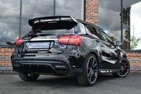 USED 2017 67 MERCEDES-BENZ GLA-CLASS 2.0 AMG GLA 45 4MATIC PREMIUM 5d 375 BHP PAN ROOF / AERO PACK / BUCKETS