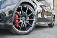 USED 2017 67 MERCEDES-BENZ GLA-CLASS 2.0 AMG GLA 45 4MATIC PREMIUM 5d 375 BHP PAN ROOF / AERO PACK / BUCKETS