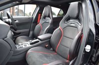 USED 2017 67 MERCEDES-BENZ GLA-CLASS 2.0 AMG GLA 45 4MATIC PREMIUM 5d 375 BHP PAN ROOF / AERO PACK / BUCKETS