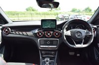 USED 2017 67 MERCEDES-BENZ GLA-CLASS 2.0 AMG GLA 45 4MATIC PREMIUM 5d 375 BHP PAN ROOF / AERO PACK / BUCKETS