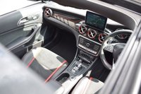 USED 2017 67 MERCEDES-BENZ GLA-CLASS 2.0 AMG GLA 45 4MATIC PREMIUM 5d 375 BHP PAN ROOF / AERO PACK / BUCKETS