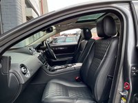 USED 2015 65 JAGUAR XJ 3.0 D V6 PORTFOLIO 4d 296 BHP 