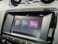USED 2015 65 JAGUAR XJ 3.0 D V6 PORTFOLIO 4d 296 BHP 