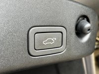USED 2015 65 JAGUAR XJ 3.0 D V6 PORTFOLIO 4d 296 BHP 