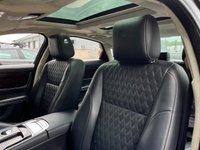 USED 2015 65 JAGUAR XJ 3.0 D V6 PORTFOLIO 4d 296 BHP 