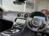 USED 2018 67 JAGUAR XJ 3.0 D V6 LUXURY 4d 296 BHP 