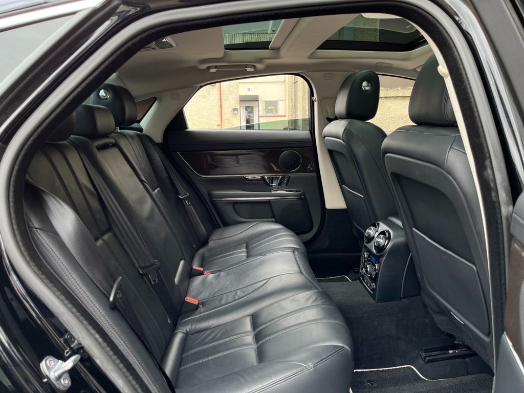 USED 2018 67 JAGUAR XJ 3.0 D V6 LUXURY 4d 296 BHP 