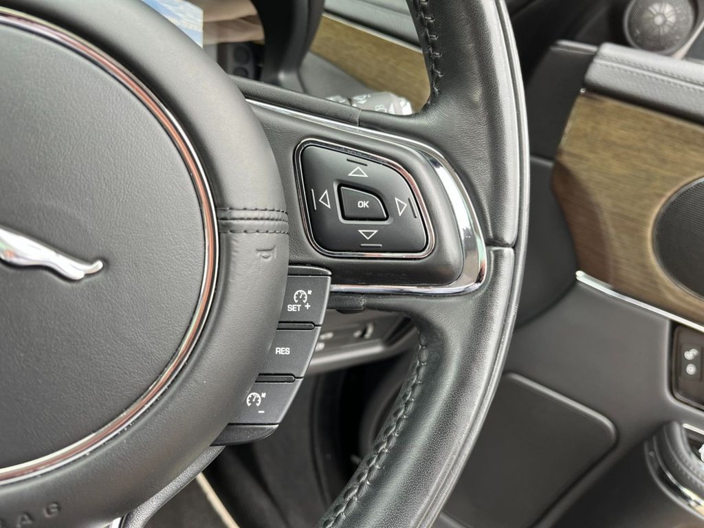 USED 2018 67 JAGUAR XJ 3.0 D V6 LUXURY 4d 296 BHP 