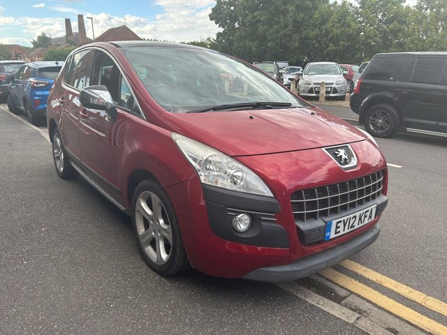 2012 Peugeot 3008 1.6L Allure E-HDI Fap 5dr - Photo 2