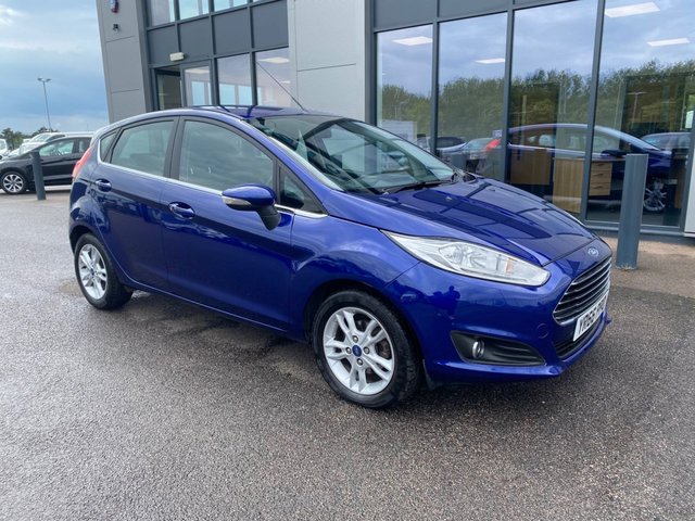 2016 66 Ford Fiesta 1.0 ZETEC 100PS VERY LOW MILEAGE