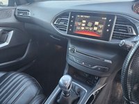 USED 2015 15 PEUGEOT 308 1.6 THP S/S GT 5d 205 BHP PEUGEOT 308 1.6 THP S/S GT 5d 205 BHP