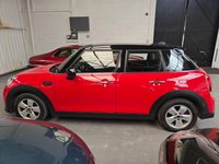 USED 2022 22 MINI HATCH COOPER 1.5 COOPER CLASSIC 5d 134 BHP 
