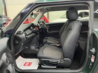USED 2015 65 MINI HATCH ONE 1.5 One D Hatchback 3dr Diesel Manual Euro 6 (s/s) (95 ps) DAB Digital Radio, Bluetooth Media, Free Road Tax