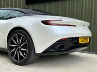 USED 2017 17 ASTON MARTIN DB11 5.2 V12 2d 600 BHP 