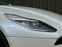 USED 2017 17 ASTON MARTIN DB11 5.2 V12 2d 600 BHP 
