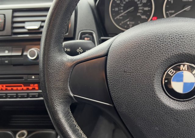 2013 BMW 1 SERIES - Photo 11