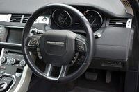USED 2014 14 LAND ROVER RANGE ROVER EVOQUE 2.2 SD4 PURE 5 DOOR 9-SPEED AUTO 190 BHP Pan Roof / DAB / Cruise / Rear Park