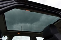 USED 2014 14 LAND ROVER RANGE ROVER EVOQUE 2.2 SD4 PURE 5 DOOR 9-SPEED AUTO 190 BHP Pan Roof / DAB / Cruise / Rear Park