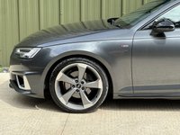 USED 2019 19 AUDI A4 2.0 AVANT TFSI BLACK EDITION MHEV 5d 188 BHP 