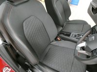 USED 2021 70 SEAT LEON 1.5 ETSI FR DSG MHEV 5d 148 BHP SAT NAV PART LEATHER INTERIOR CRUISE CONTROL PARKING SENSORS 1 OWNER SERVICE HISTORY GENUINE LOW MILEAGE