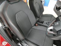 USED 2021 70 SEAT LEON 1.5 ETSI FR DSG MHEV 5d 148 BHP SAT NAV PART LEATHER INTERIOR CRUISE CONTROL PARKING SENSORS 1 OWNER SERVICE HISTORY GENUINE LOW MILEAGE