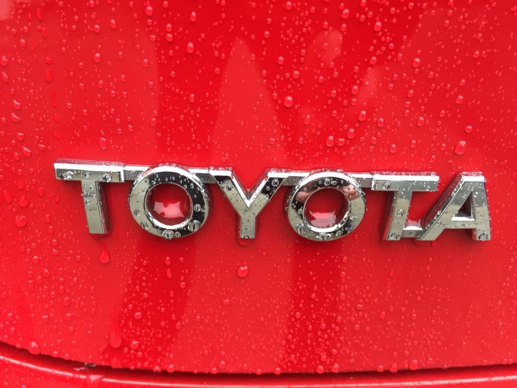 USED 2011 61 TOYOTA IQ 1.0 VVT-I IQ2 3d 68 BHP 53000 MILES FULL SERVICE HISTORY
