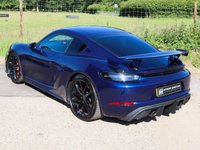 USED 2021 21 PORSCHE 718 CAYMAN 4.0 CAYMAN GT4 PDK 2d 415 BHP GREAT SPEC, SPORTS SEATS, PDK GEARBOX, PORSCHE WARRANTY, PDLS PLUS HEADLIGHTS, CARBON INTERIOR TRIM, RAX-TEX WITH CONTRASTING RED STITCHING, CHRONO, BOSE STEREO