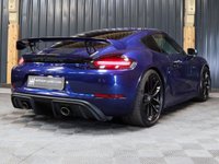 USED 2021 21 PORSCHE 718 CAYMAN 4.0 CAYMAN GT4 PDK 2d 415 BHP GREAT SPEC, SPORTS SEATS, PDK GEARBOX, PORSCHE WARRANTY, PDLS PLUS HEADLIGHTS, CARBON INTERIOR TRIM, RAX-TEX WITH CONTRASTING RED STITCHING, CHRONO, BOSE STEREO