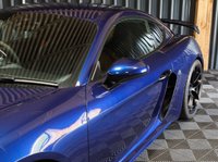 USED 2021 21 PORSCHE 718 CAYMAN 4.0 CAYMAN GT4 PDK 2d 415 BHP GREAT SPEC, SPORTS SEATS, PDK GEARBOX, PORSCHE WARRANTY, PDLS PLUS HEADLIGHTS, CARBON INTERIOR TRIM, RAX-TEX WITH CONTRASTING RED STITCHING, CHRONO, BOSE STEREO