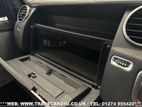 USED 2016 16 LAND ROVER DISCOVERY 3.0 SDV6 LANDMARK 5d 255 BHP UK DELIVERY FLAT FEE &pound;175 (SUBJECT TO DEAL) *OVER 100 IMAGES ON OUR WEBSITE*BESPOKE FINANCE ARRANGED*PART EXCHANGE WELCOME*ALL VEHICLES HPI CLEAR