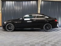 USED 2019 19 MERCEDES-BENZ C-CLASS 3.0 AMG C 43 4MATIC PREMIUM PLUS 2d 385 BHP PREMIUM PLUS PACKAGE   - BLACK WITH RED LEATHER - GLASS SUNROOF - 12 MONTH WARRANTY - FULL SERVICE HISTORY