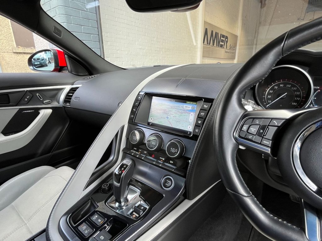 USED 2018 18 JAGUAR F-TYPE 3.0 V6 R-DYNAMIC 2d 336 BHP 