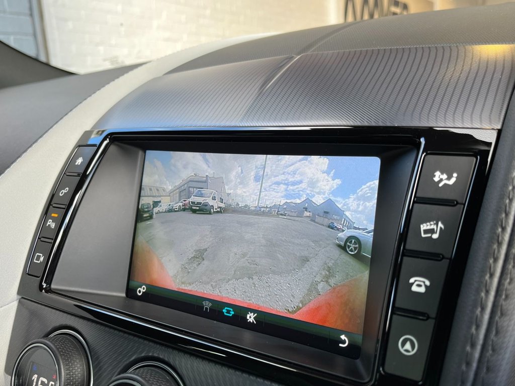 USED 2018 18 JAGUAR F-TYPE 3.0 V6 R-DYNAMIC 2d 336 BHP 