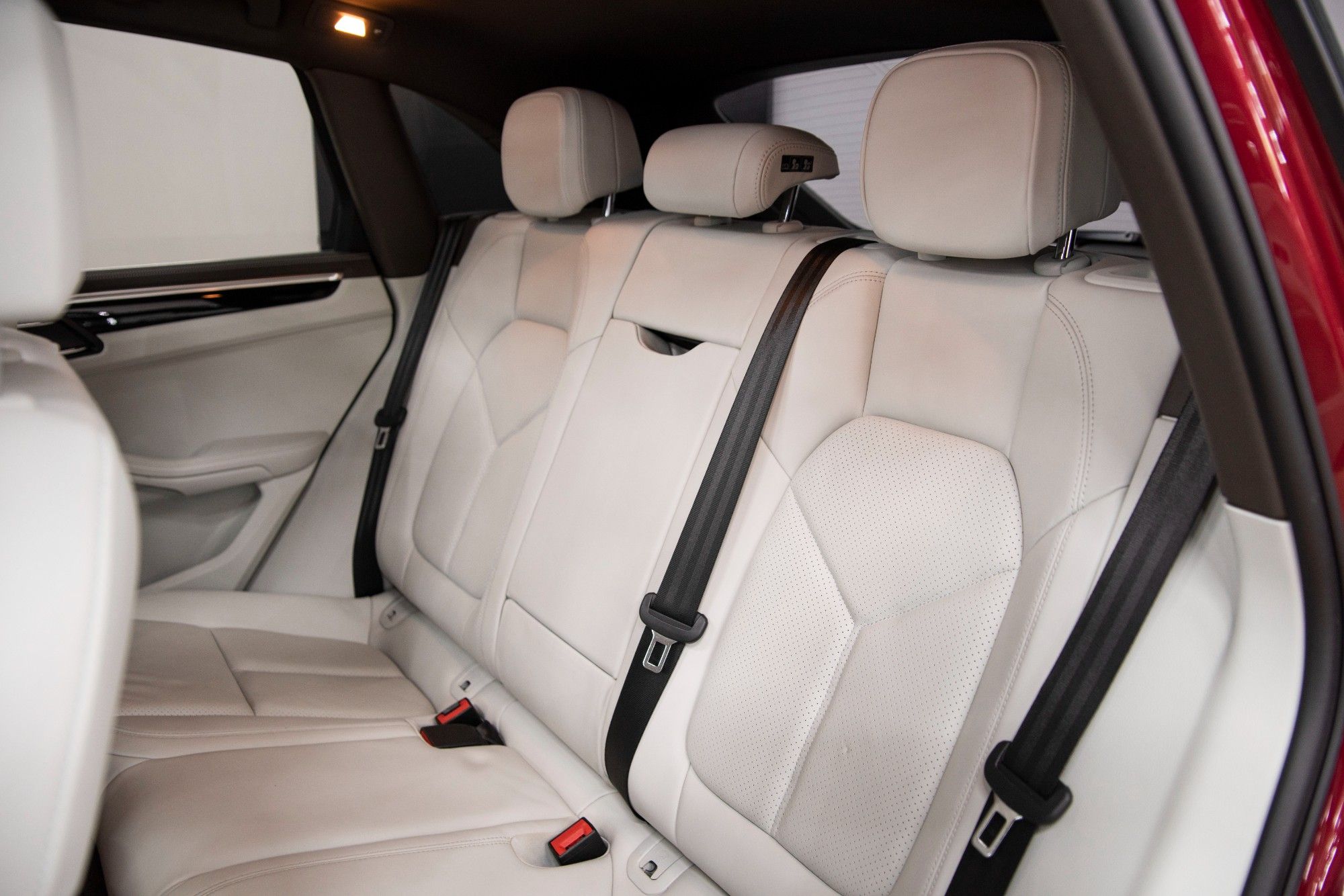 USED 2015 B PORSCHE MACAN 3.0 D S PDK 