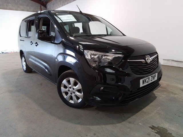 2021 21 Vauxhall Combo Life 1.2 SE XL S/S 5d 129 BHP