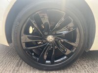 USED 2014 14 VAUXHALL INSIGNIA 2.0 SRI NAV CDTI ECOFLEX S/S 5d 138 BHP *FSH *ZERO DEPO FINANCE *DAB *NAV