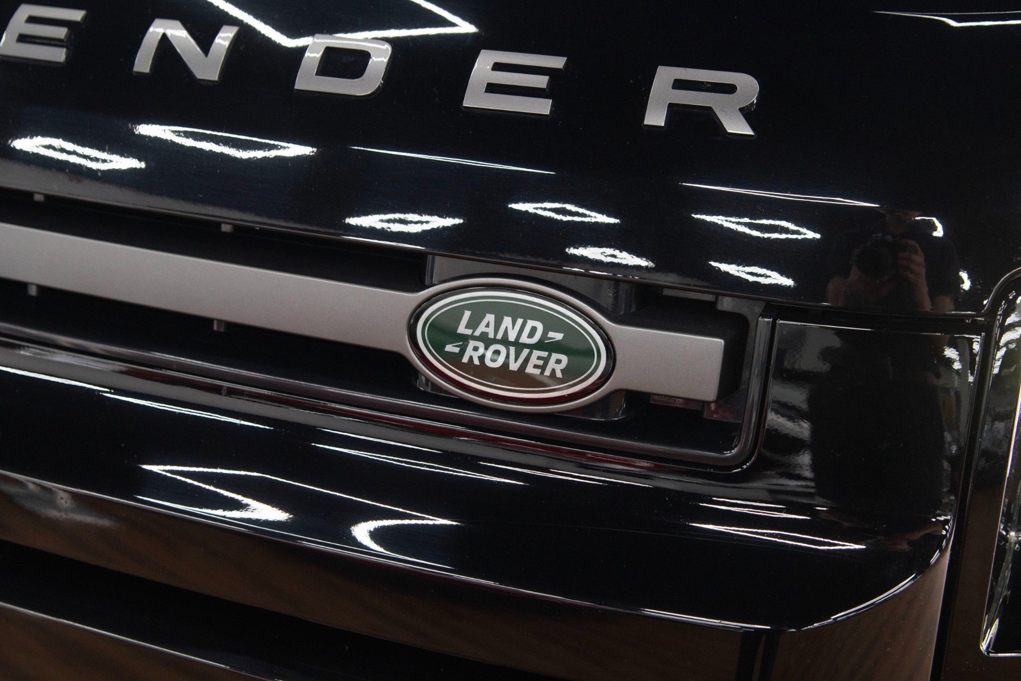 USED 2022 22 LAND ROVER DEFENDER 5.0 V8 CARPATHIAN EDITION 