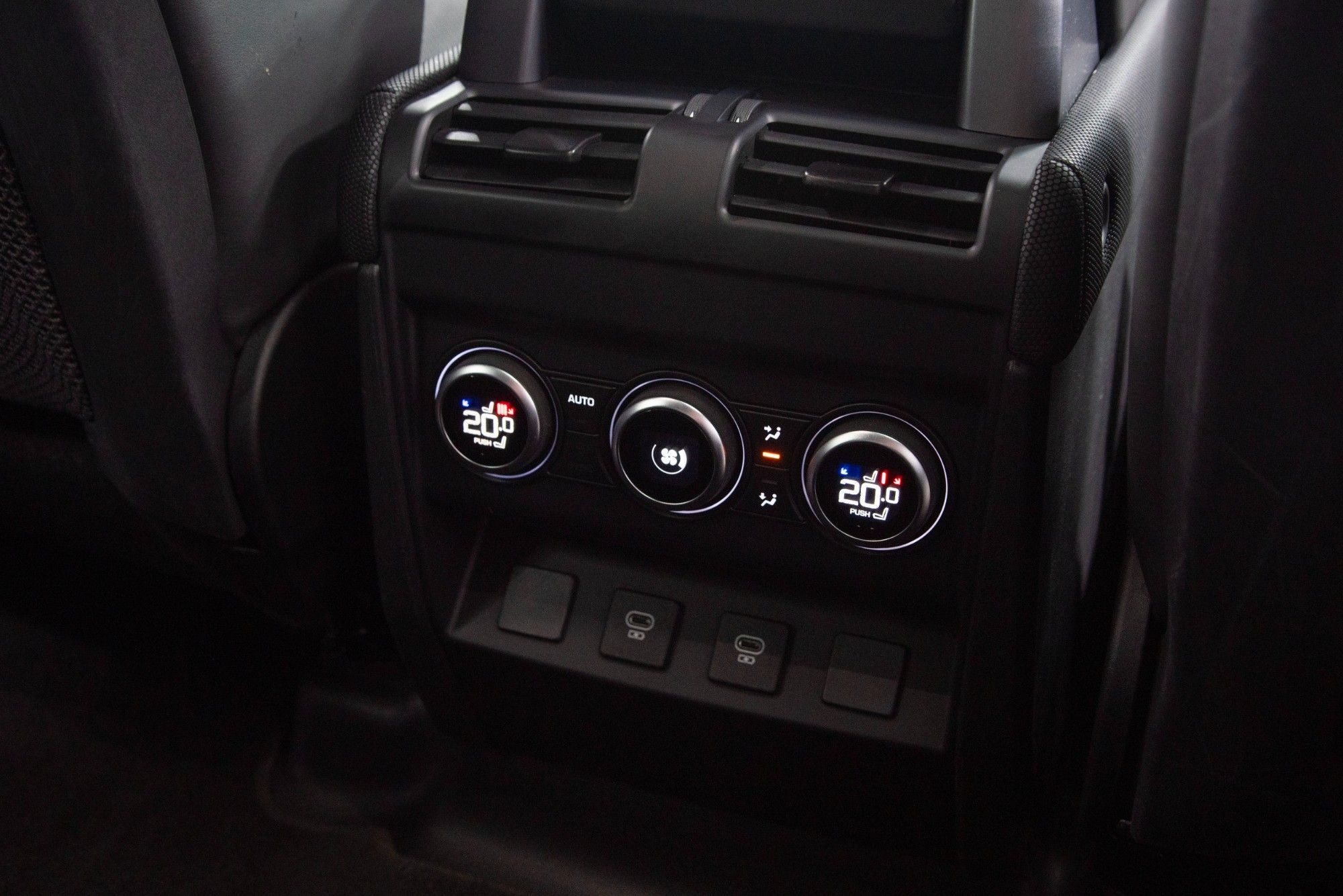 USED 2022 22 LAND ROVER DEFENDER 5.0 V8 CARPATHIAN EDITION 
