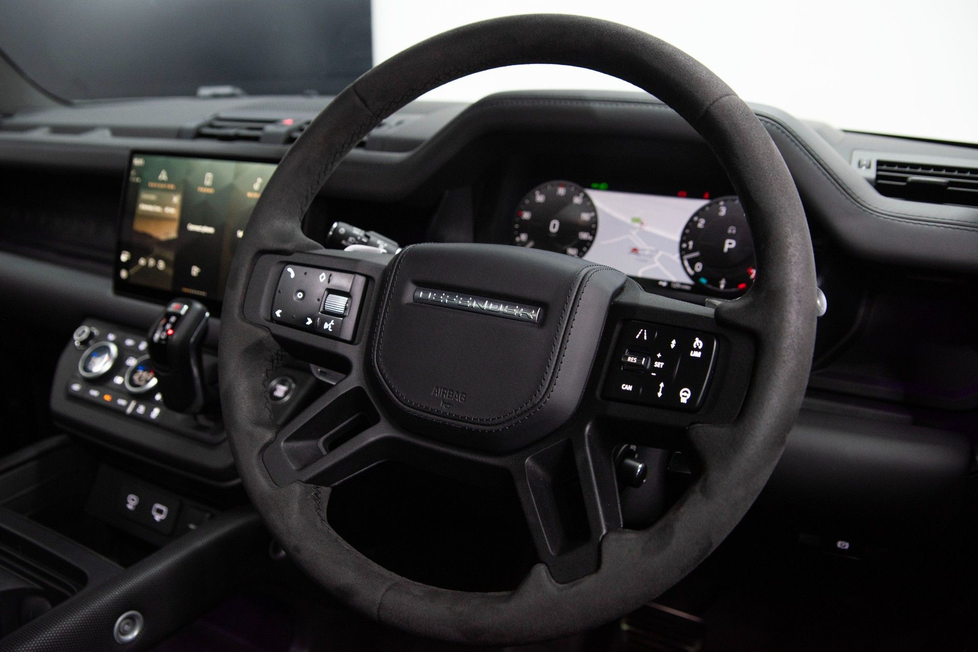 USED 2022 22 LAND ROVER DEFENDER 5.0 V8 CARPATHIAN EDITION 